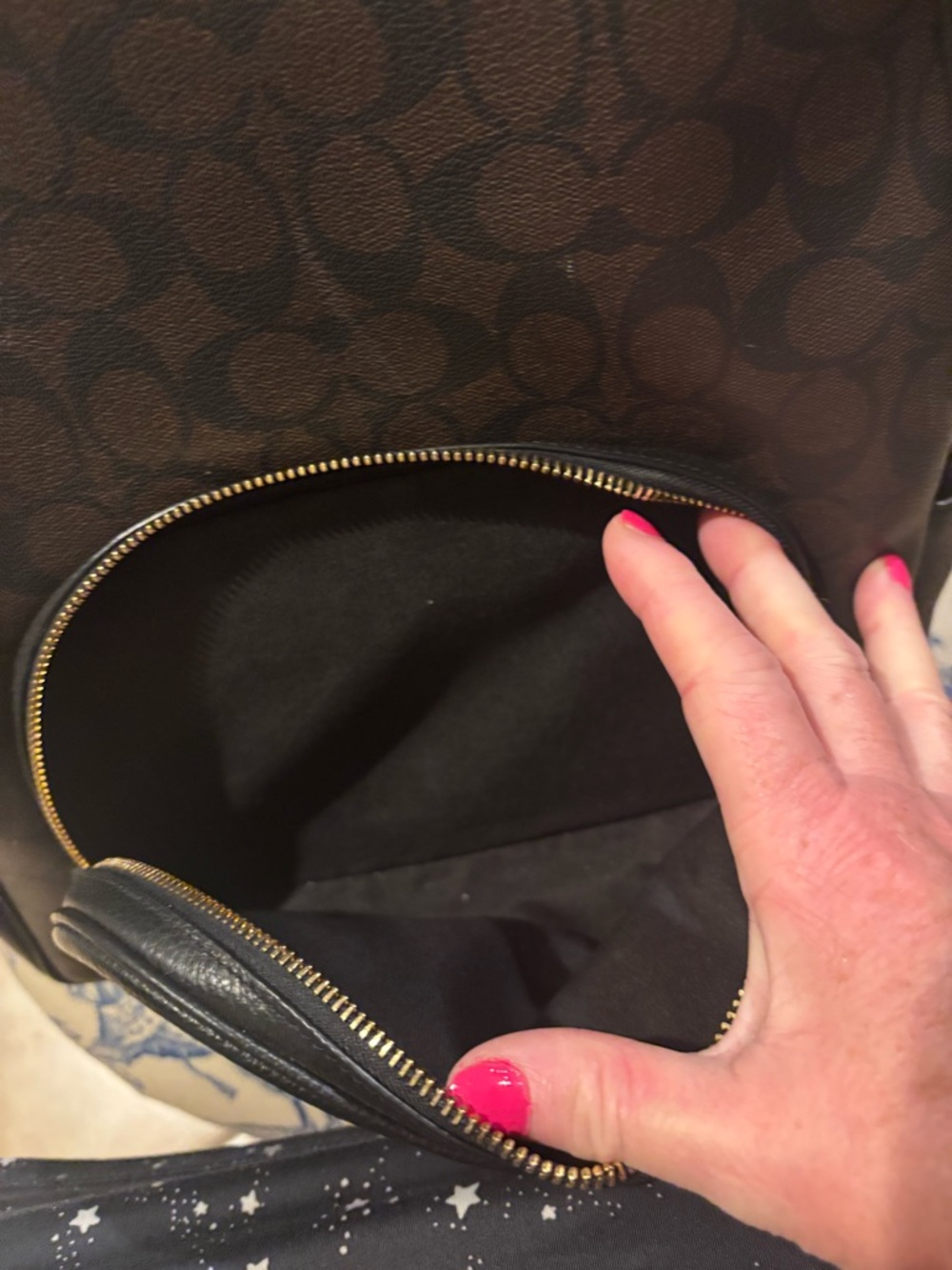 Coach Black and Brown Backpack in very good condition - Picture 3 of 12